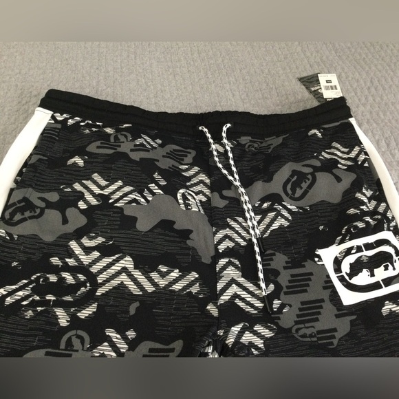 Ecko Unlimited Black/White/Gray Sweatpants Size 3XL EO31G632 - Picture 3 of 9
